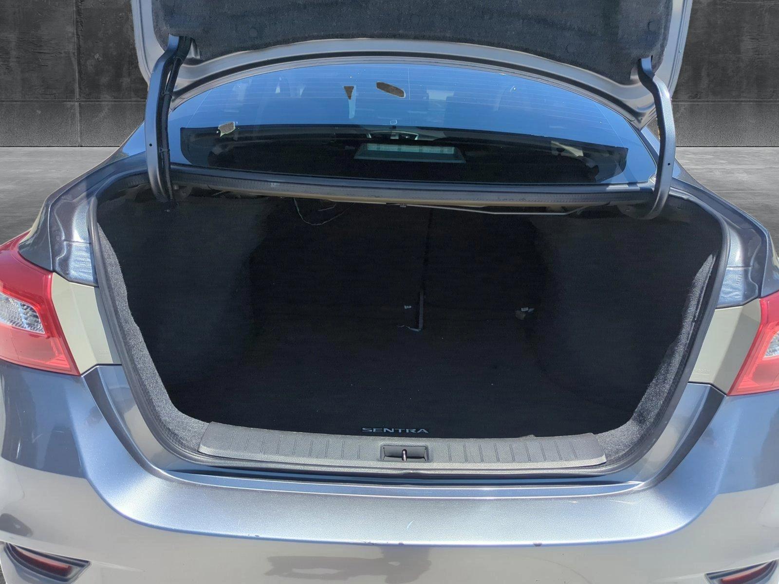 2019 Nissan Sentra Vehicle Photo in Pembroke Pines, FL 33027
