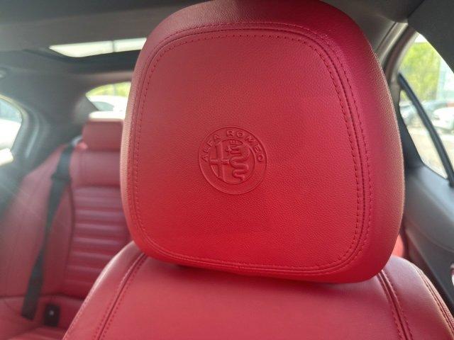 2022 Alfa Romeo Giulia Vehicle Photo in Willow Grove, PA 19090