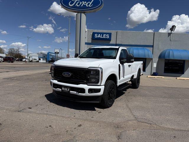 2025 Ford Super Duty F-350 SRW Vehicle Photo in Ogallala, NE 69153