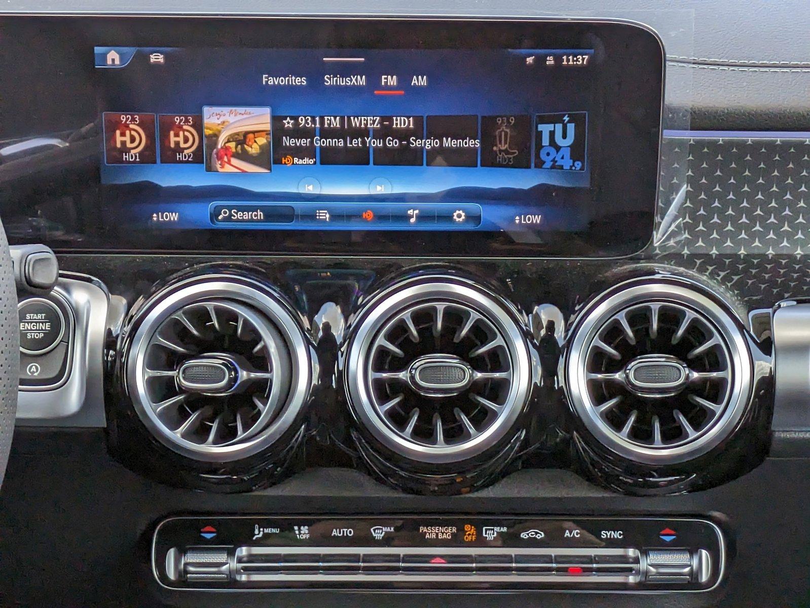 2024 Mercedes-Benz GLB Vehicle Photo in Coconut Creek, FL 33073