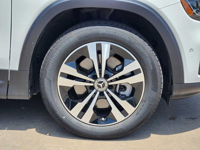 2025 Mercedes-Benz GLB Vehicle Photo in HOUSTON, TX 77079