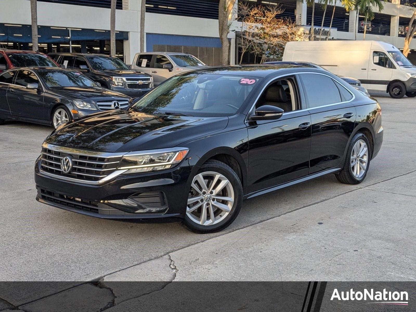 2020 Volkswagen Passat Vehicle Photo in PEMBROKE PINES, FL 33024-6534
