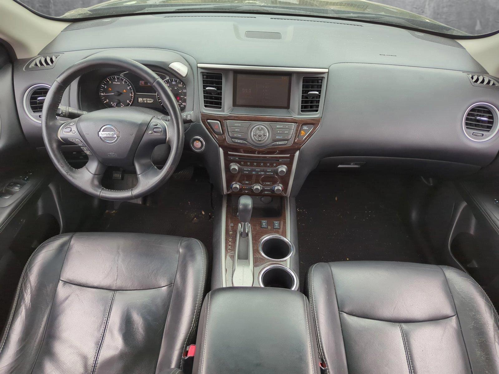 2014 Nissan Pathfinder Vehicle Photo in Pembroke Pines, FL 33027