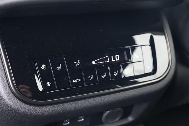 2025 Nissan Armada Vehicle Photo in Hazelwood, MO 63042