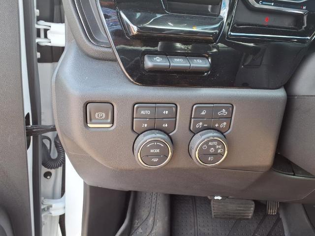 2023 Chevrolet Silverado 1500 Vehicle Photo in HENDERSON, NC 27536-2966
