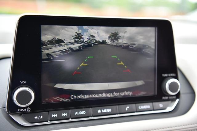 2025 Nissan Rogue Vehicle Photo in Ballwin, MO 63011