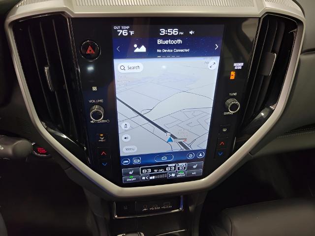 2024 Subaru Ascent Vehicle Photo in Green Bay, WI 54304