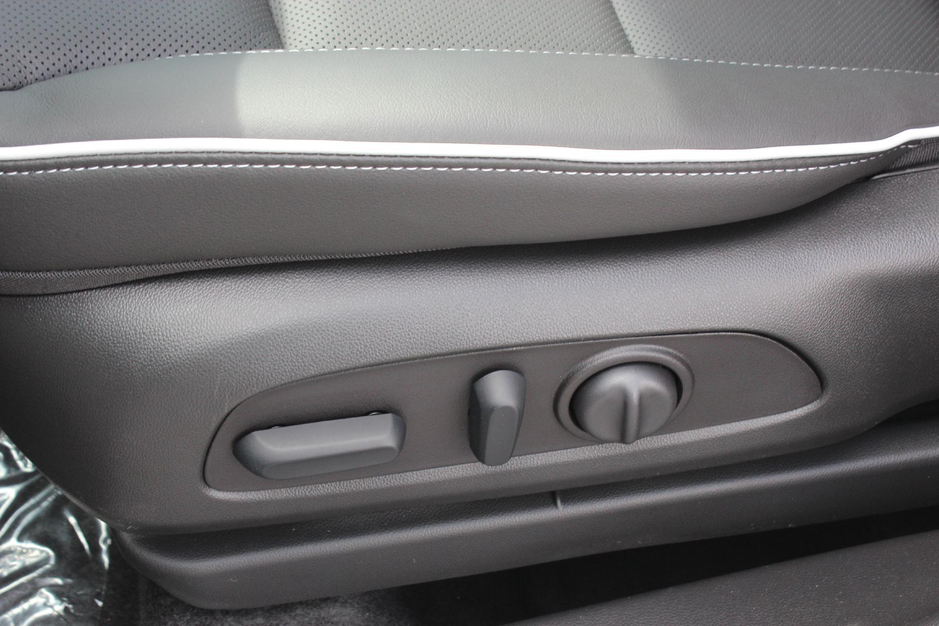 2026 Buick Encore GX Vehicle Photo in AURORA, CO 80012-4011
