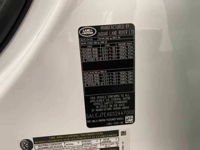 2025 Defender Vehicle Photo in Appleton, WI 54913