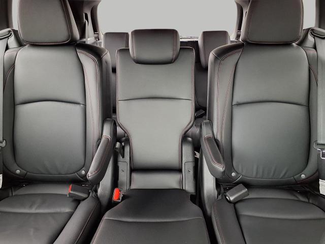 2025 Honda Odyssey Vehicle Photo in Oshkosh, WI 54904