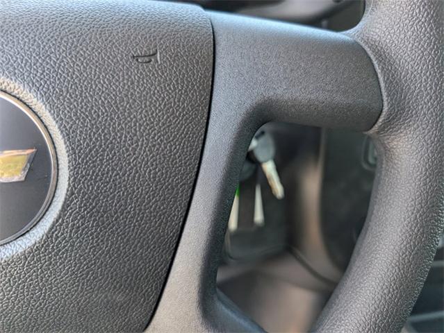 2024 Chevrolet Express Commercial Cutaway Vehicle Photo in ENGLEWOOD, CO 80113-6708
