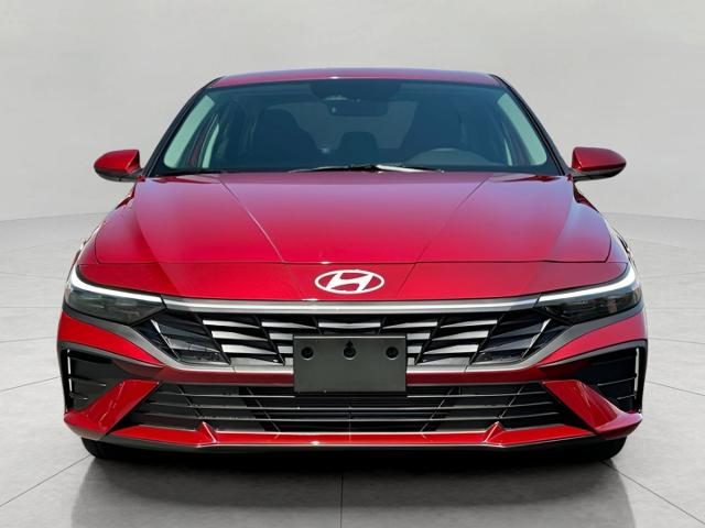 2025 Hyundai ELANTRA Vehicle Photo in Green Bay, WI 54304