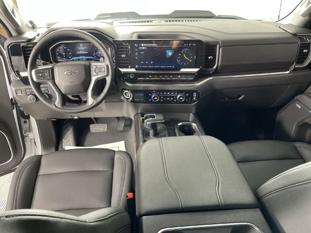 2025 Chevrolet Silverado 1500 Vehicle Photo in GILBERT, AZ 85297-0402