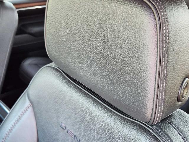 2023 GMC Sierra 1500 Vehicle Photo in DENTON, TX 76210-9321