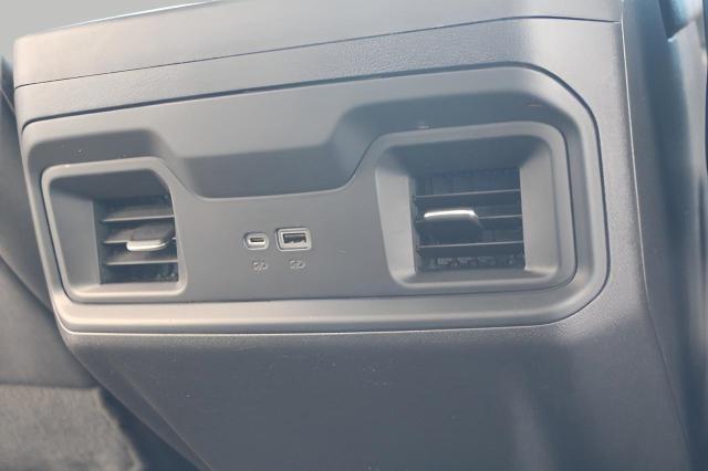 2023 Chevrolet Silverado 1500 Vehicle Photo in Green Bay, WI 54304