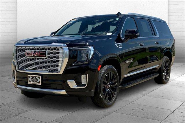 2024 GMC Yukon XL Vehicle Photo in TOPEKA, KS 66609-0000
