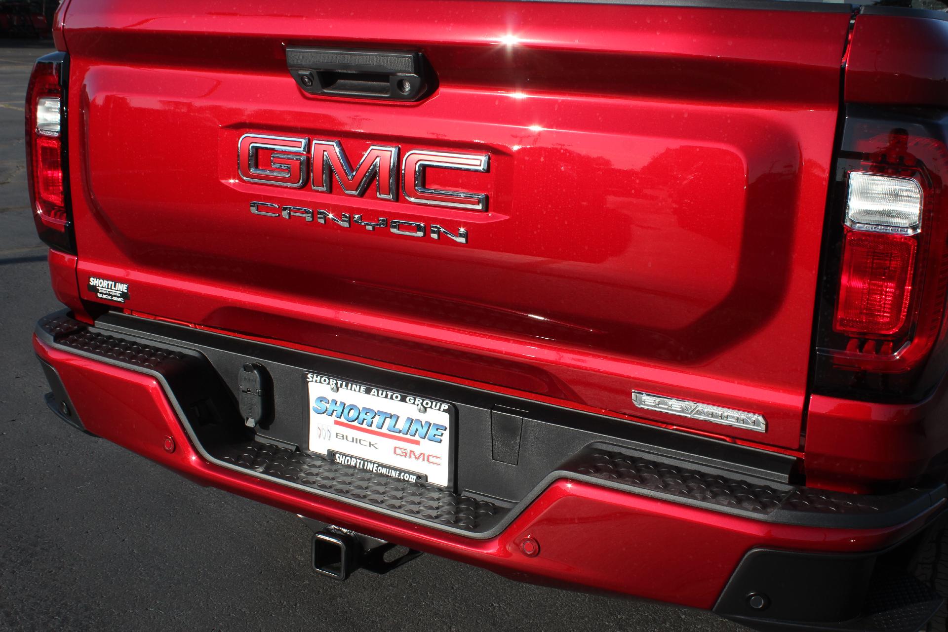 2024 GMC Canyon Vehicle Photo in AURORA, CO 80012-4011