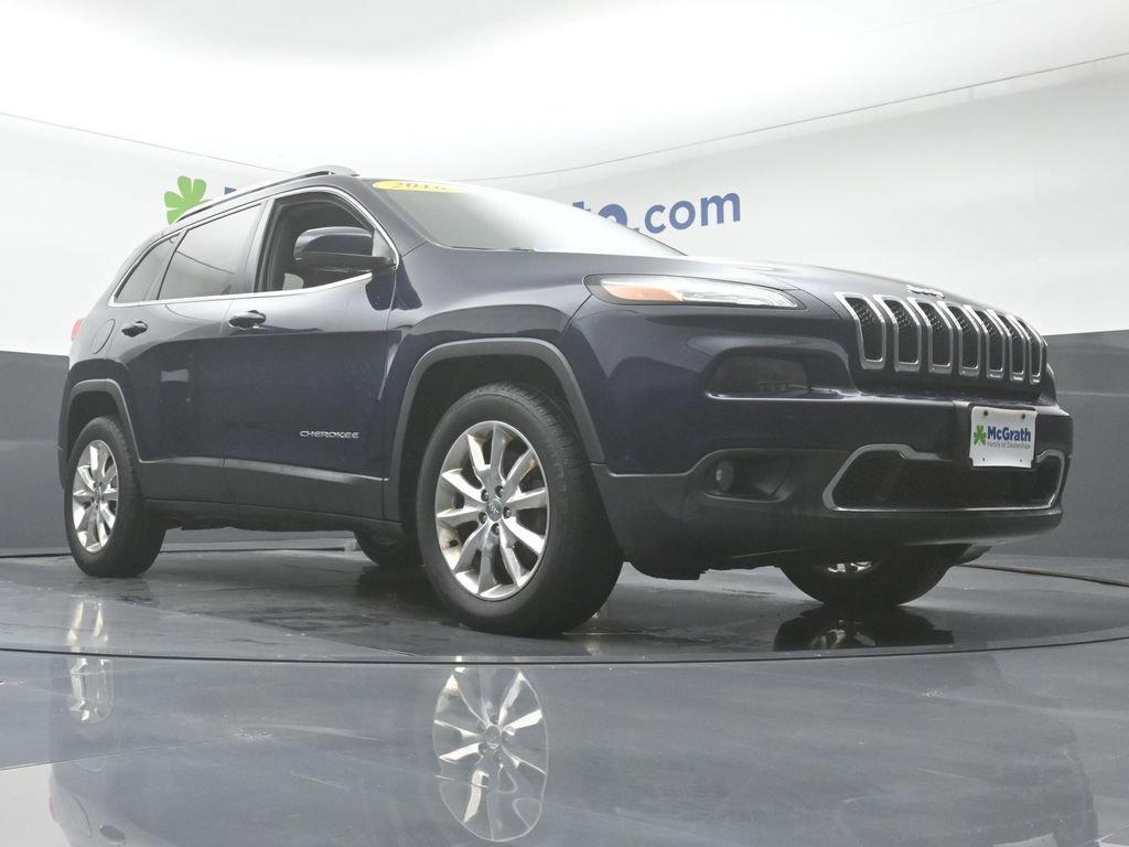 2016 Jeep Cherokee Vehicle Photo in Marion, IA 52302
