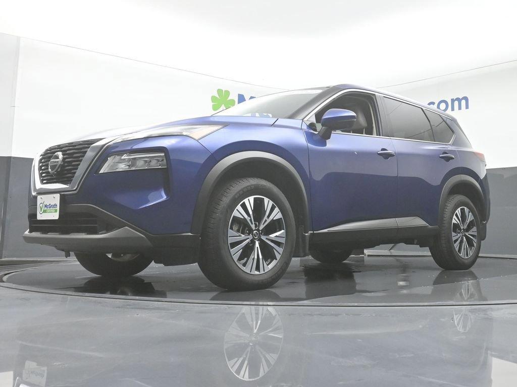 2021 Nissan Rogue Vehicle Photo in Marion, IA 52302