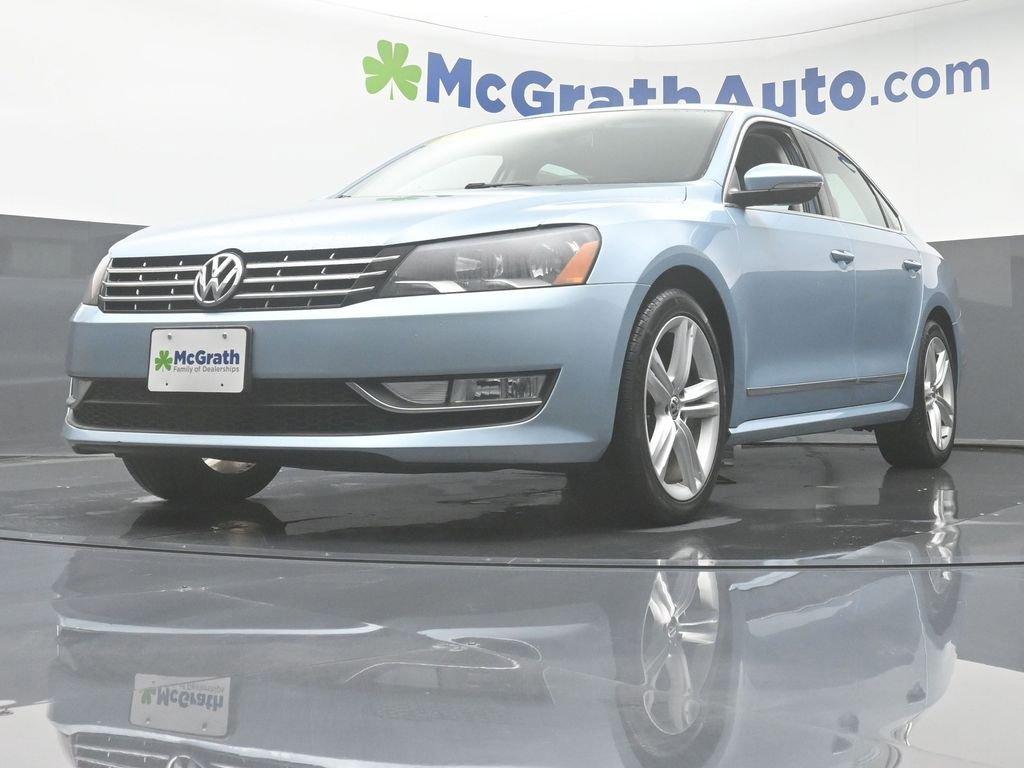 2012 Volkswagen Passat Vehicle Photo in Marion, IA 52302