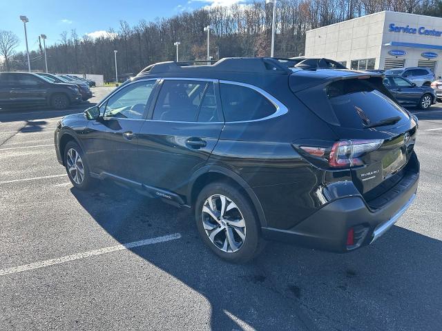 2022 Subaru Outback Vehicle Photo in INDIANA, PA 15701-1897