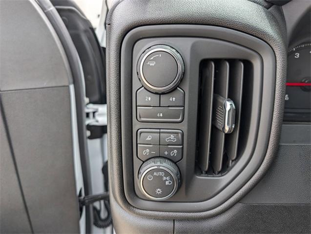 2024 Chevrolet Silverado 2500 HD Vehicle Photo in ENGLEWOOD, CO 80113-6708