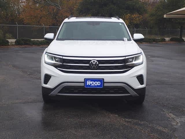 Used 2023 Volkswagen Atlas SE w/Tech with VIN 1V2JR2CA0PC545147 for sale in Decatur, TX