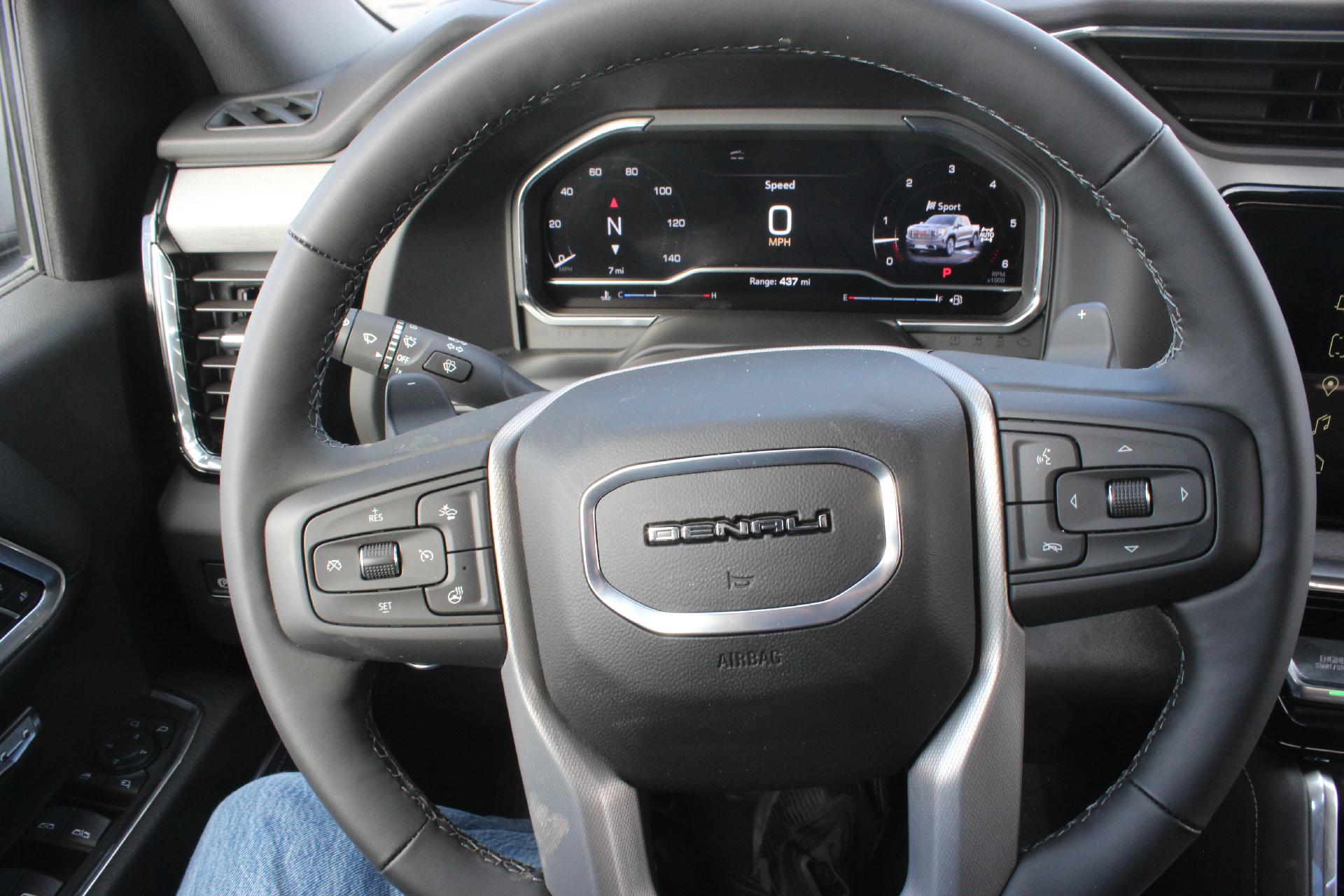 2025 GMC Sierra 1500 Vehicle Photo in AURORA, CO 80012-4011