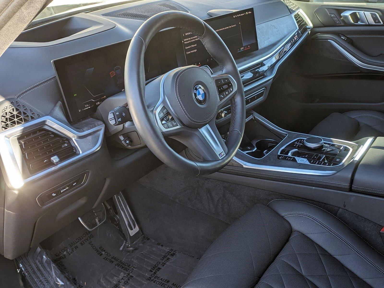 2025 BMW X7 xDrive40i Vehicle Photo in Bethesda, MD 20852