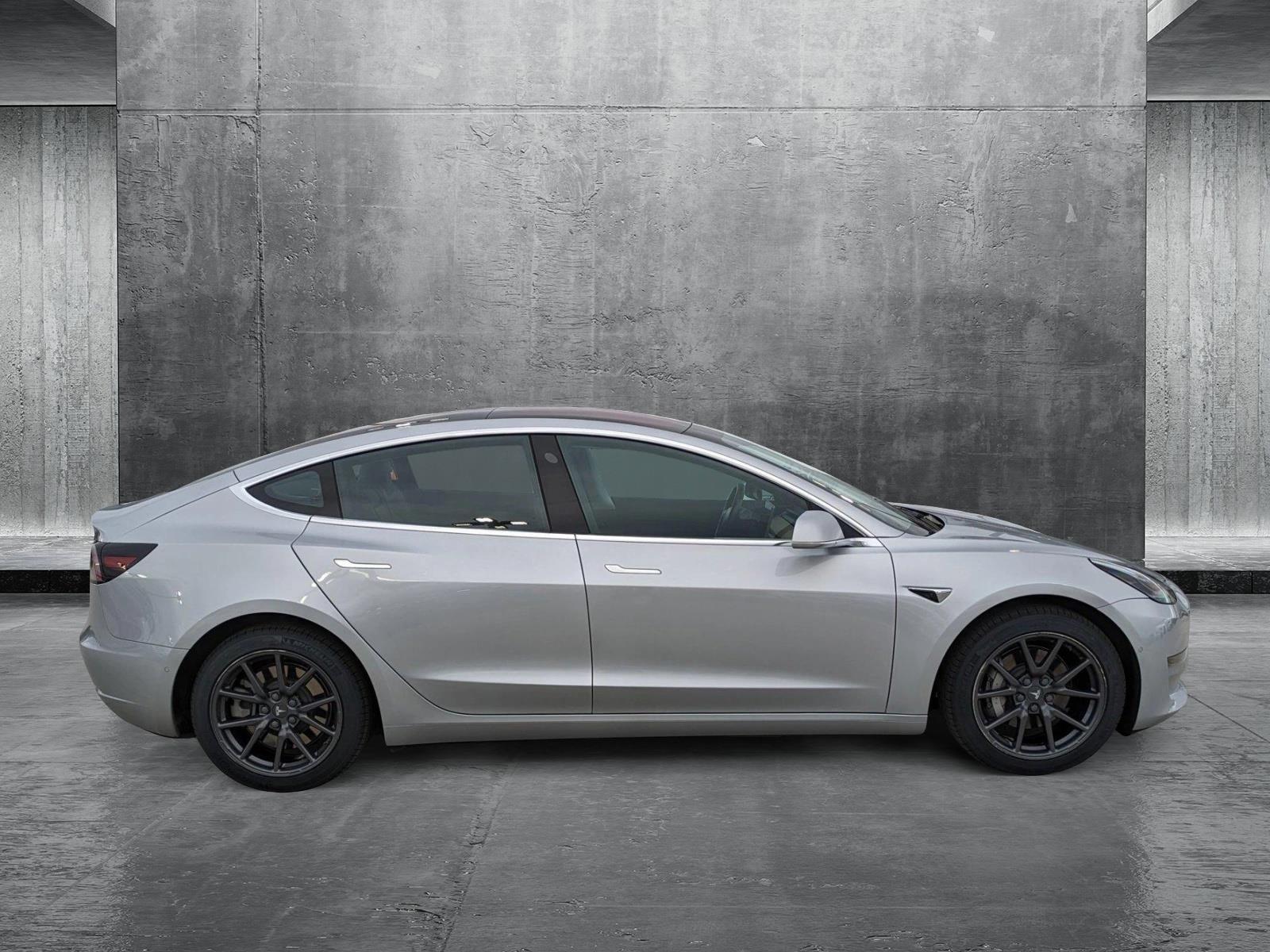 2018 Tesla Model 3 Vehicle Photo in Rockville, MD 20852