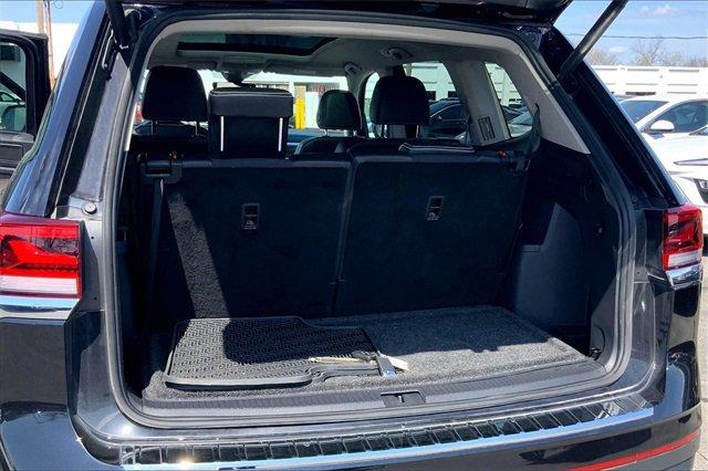 2022 Volkswagen Atlas Vehicle Photo in INDEPENDENCE, MO 64055-1377
