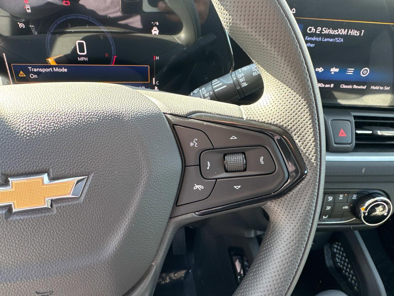 2025 Chevrolet Trailblazer Vehicle Photo in LOS ANGELES, CA 90007-3794