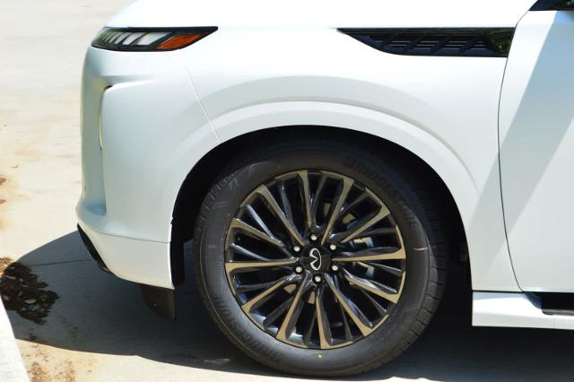2025 INFINITI QX80 Vehicle Photo in Houston, TX 77090