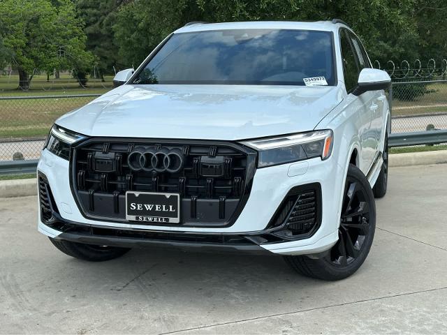 2025 Audi Q7 Vehicle Photo in HOUSTON, TX 77090