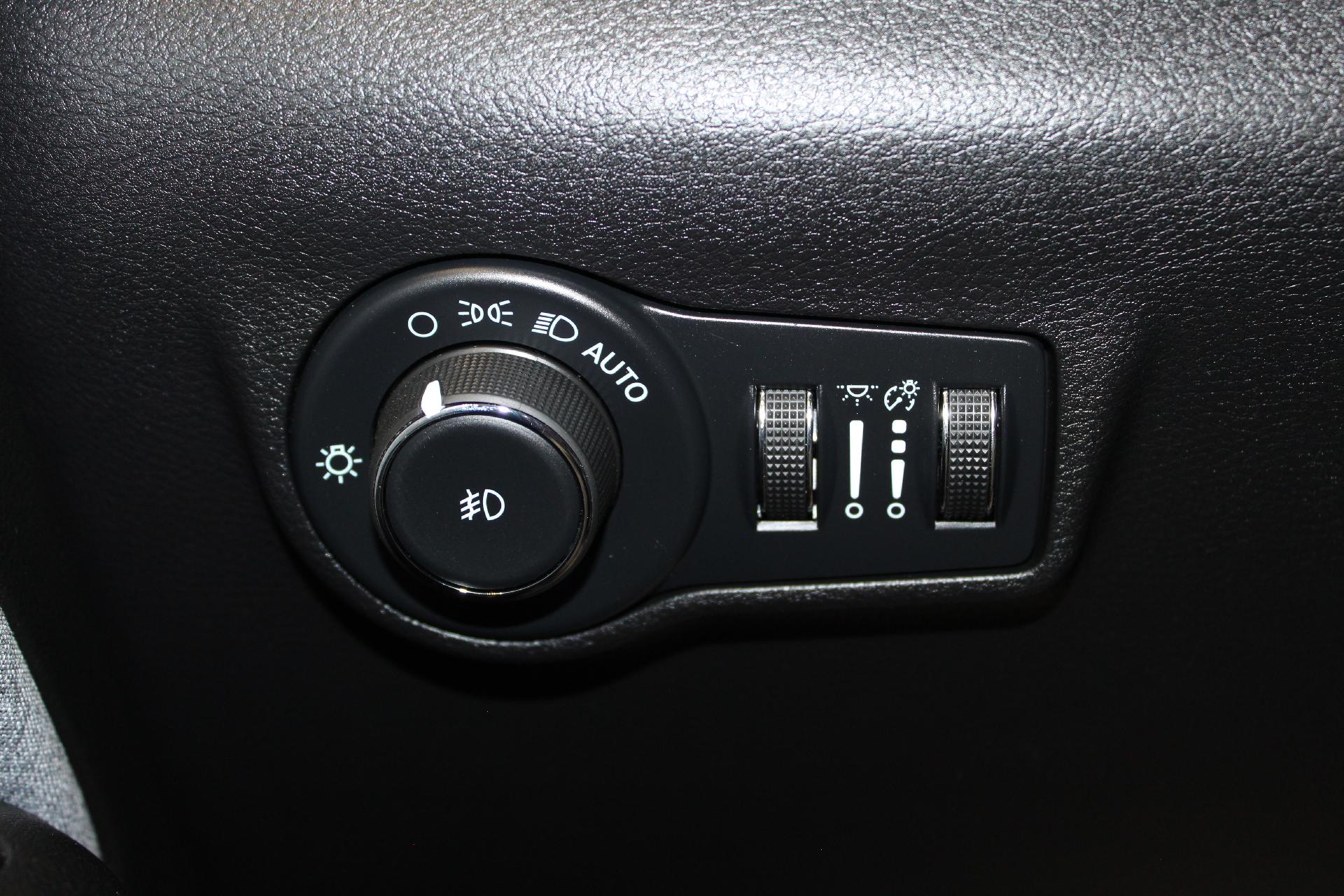 2022 Jeep Compass Vehicle Photo in NORTHAMPTON, MA 01060-1120
