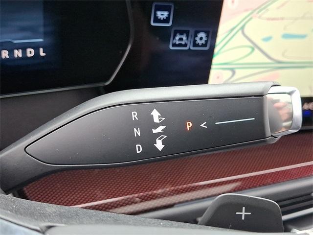 2025 Chevrolet Traverse Vehicle Photo in BERLIN, MD 21811-1121
