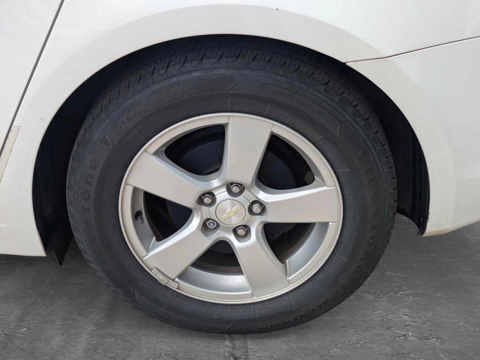 2016 Chevrolet Cruze Limited Vehicle Photo in GREENACRES, FL 33463-3207