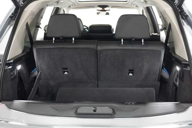 2025 BMW X7 xDrive40i Vehicle Photo in GRAPEVINE, TX 76051