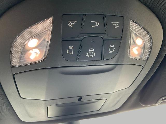 2025 Chrysler Pacifica Vehicle Photo in Kaukauna, WI 54130