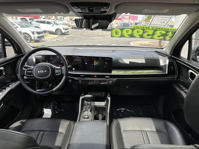 2025 Kia Sorento Vehicle Photo in Tucson, AZ 85712