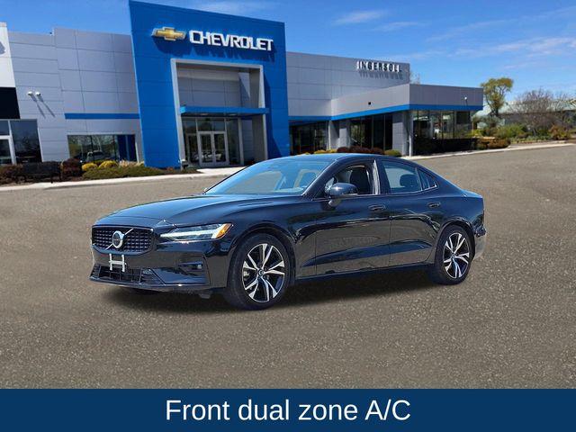 2024 Volvo S60 Vehicle Photo in DANBURY, CT 06810-5034