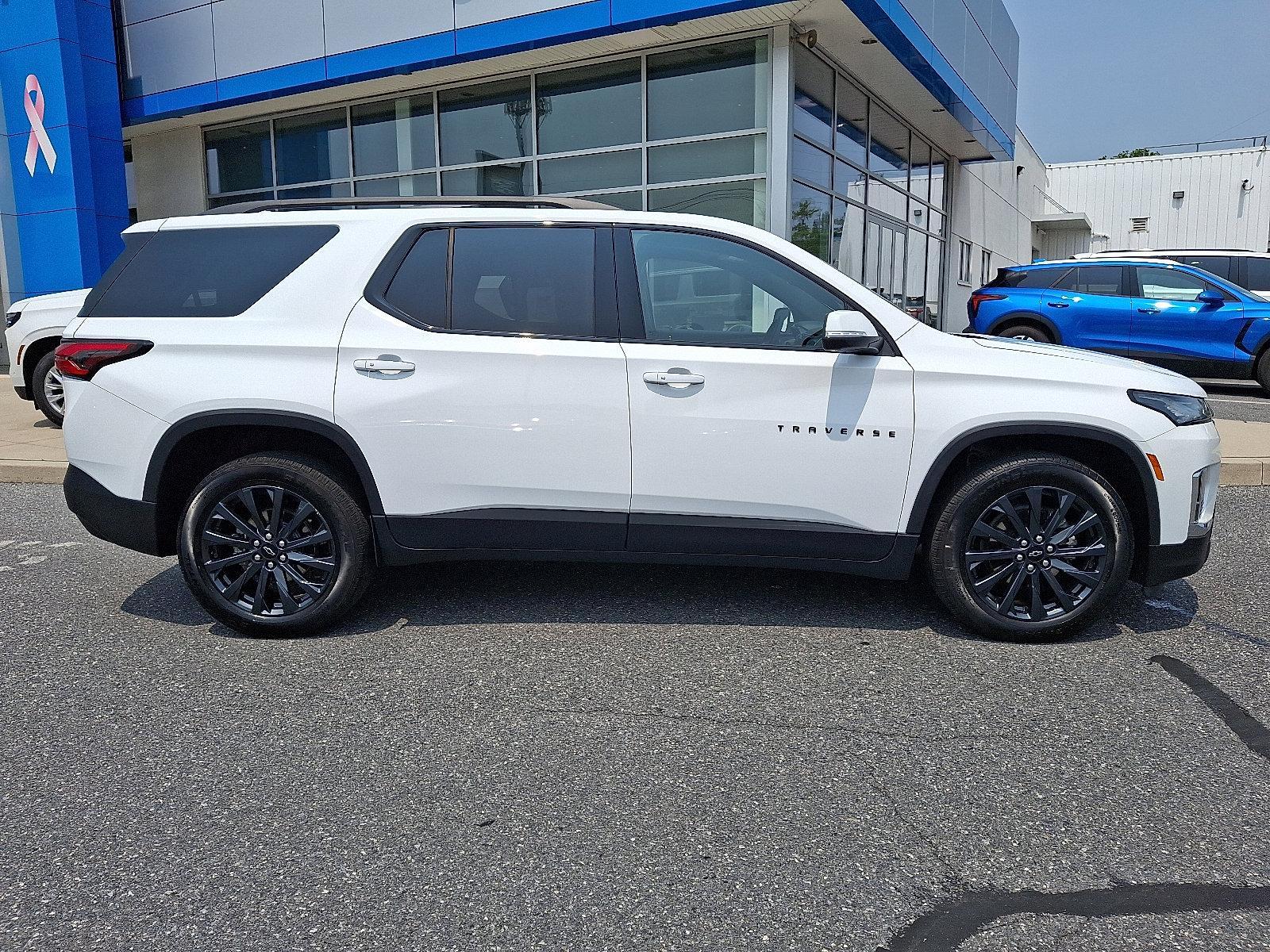 2023 Chevrolet Traverse Vehicle Photo in BETHLEHEM, PA 18017-9401