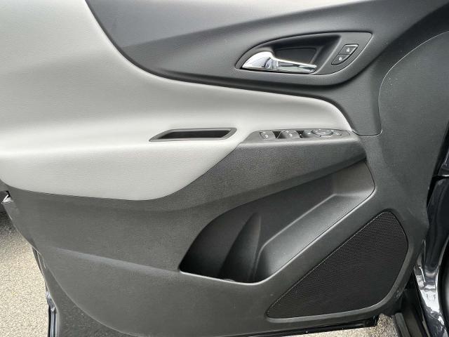 2022 Chevrolet Equinox Vehicle Photo in Roslyn, NY 11576
