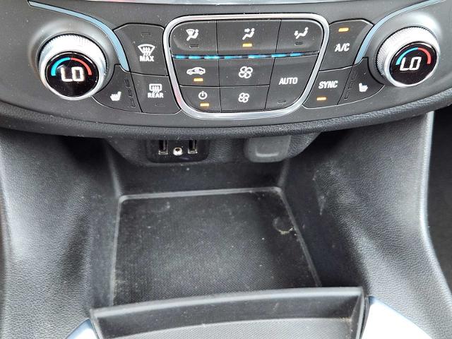 2021 Chevrolet Traverse Vehicle Photo in DENTON, TX 76210-9321