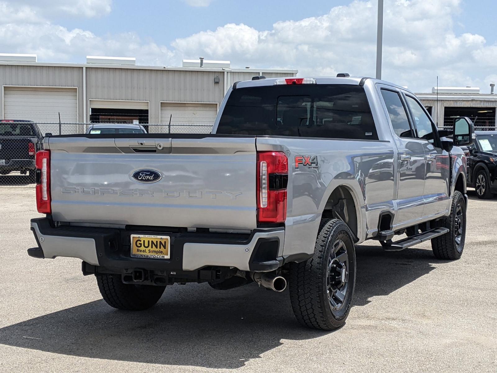 2024 Ford Super Duty F-250 SRW Vehicle Photo in Seguin, TX 78155