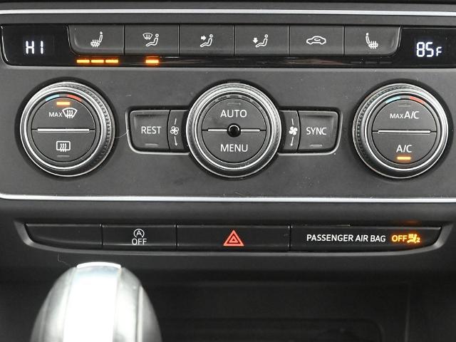 2021 Volkswagen Atlas Vehicle Photo in Cedar Rapids, IA 52402