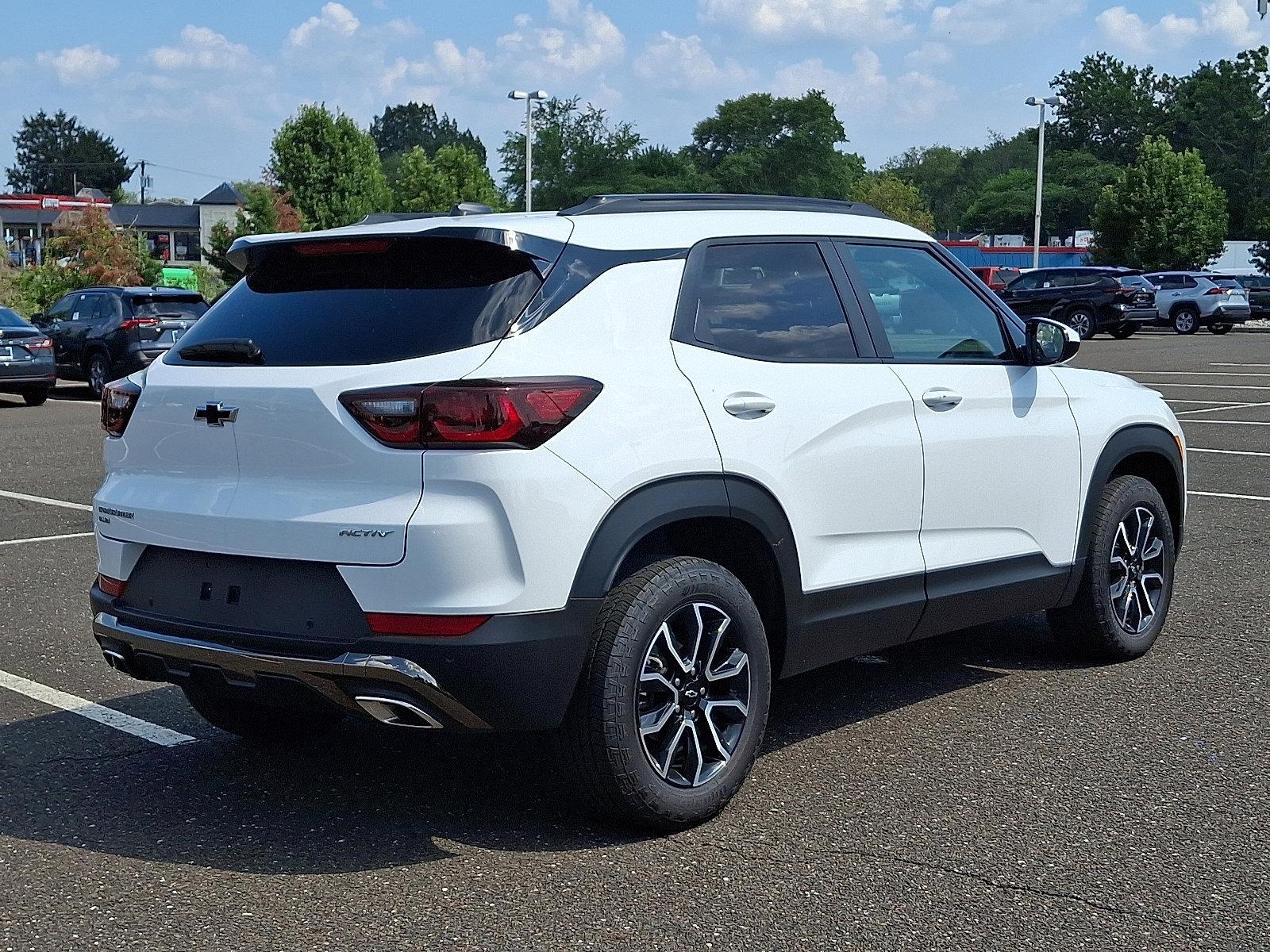 2024 Chevrolet Trailblazer Vehicle Photo in Trevose, PA 19053