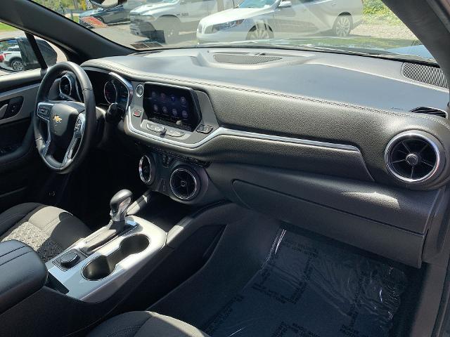 2019 Chevrolet Blazer Vehicle Photo in MOON TOWNSHIP, PA 15108-2571