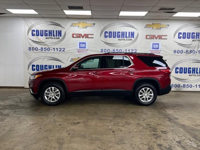 Used 2021 Chevrolet Traverse 1LT with VIN 1GNEVGKW5MJ165471 for sale in London, OH