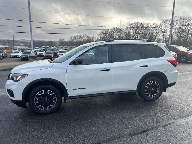 2020 Nissan Pathfinder Vehicle Photo in INDIANA, PA 15701-1897